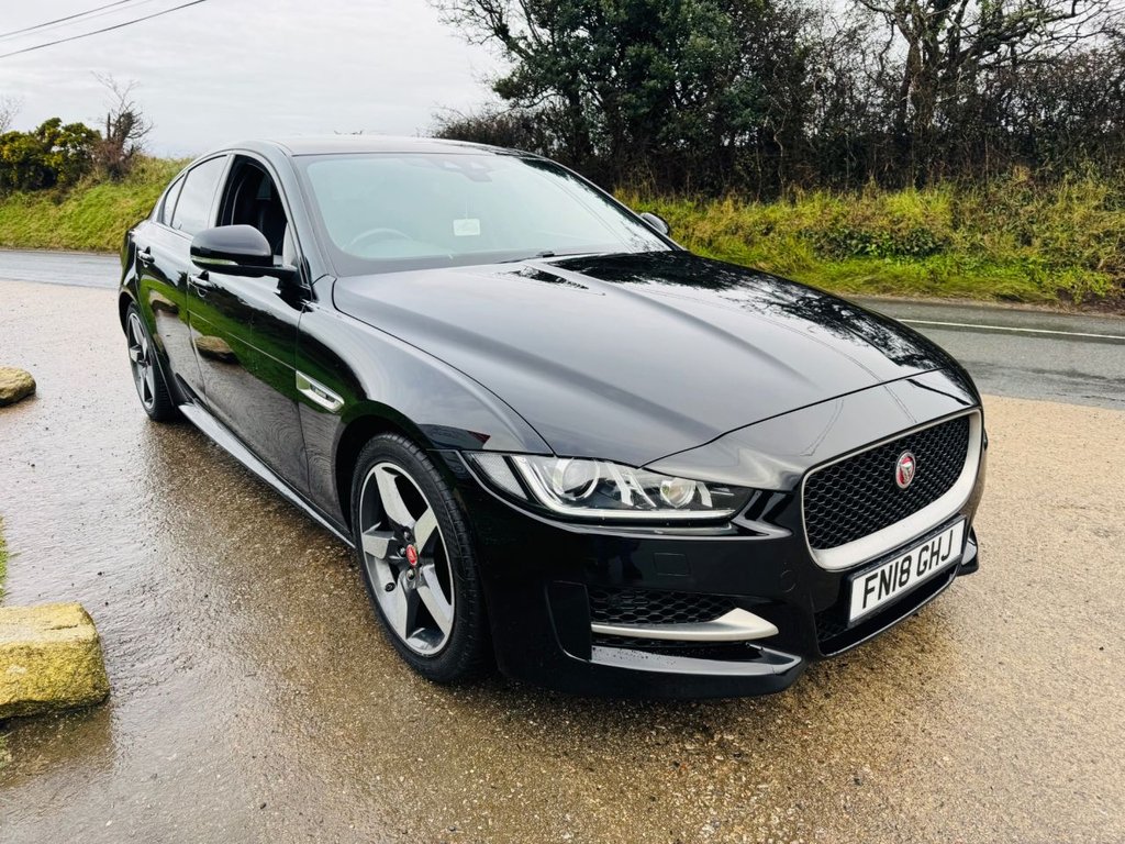 Used Jaguar XE 2018 for sale - 76950644: Photo 2