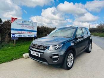 Land Rover - Discovery Sport