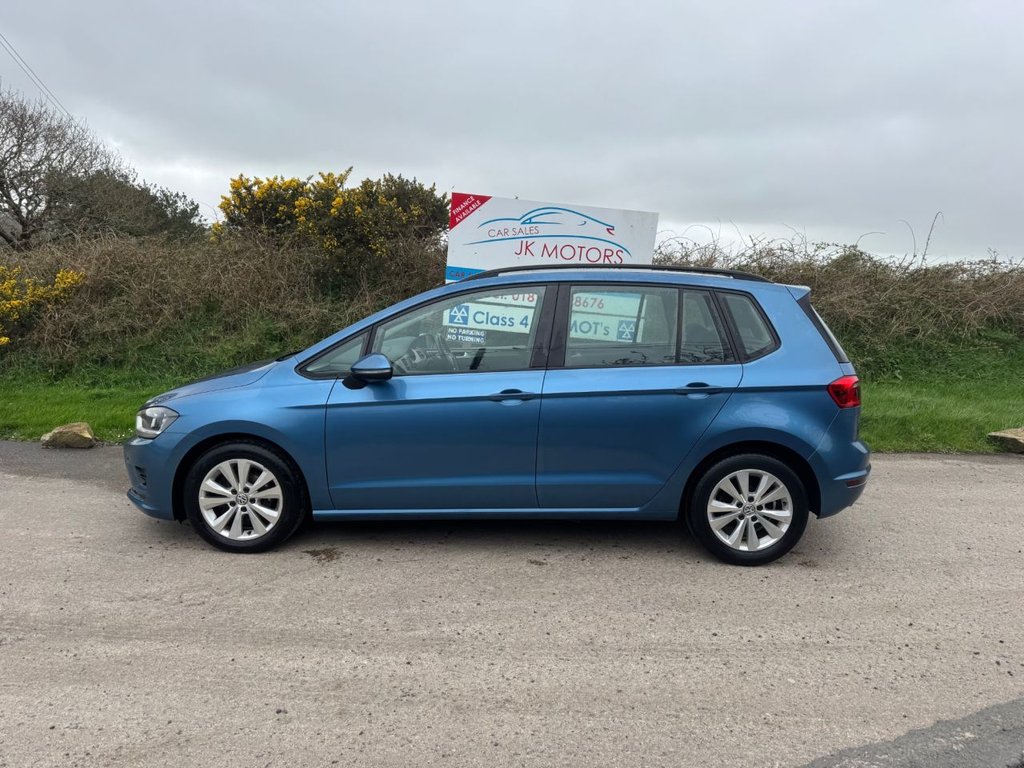 Used Volkswagen Golf SV 2016 for sale - 77905449: Photo 2