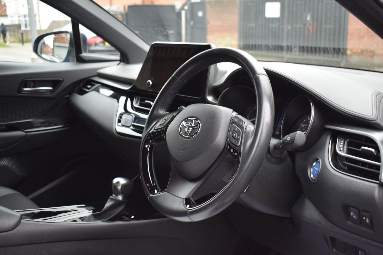 Used Toyota C-HR 2023 for sale - 77612538: Photo 19