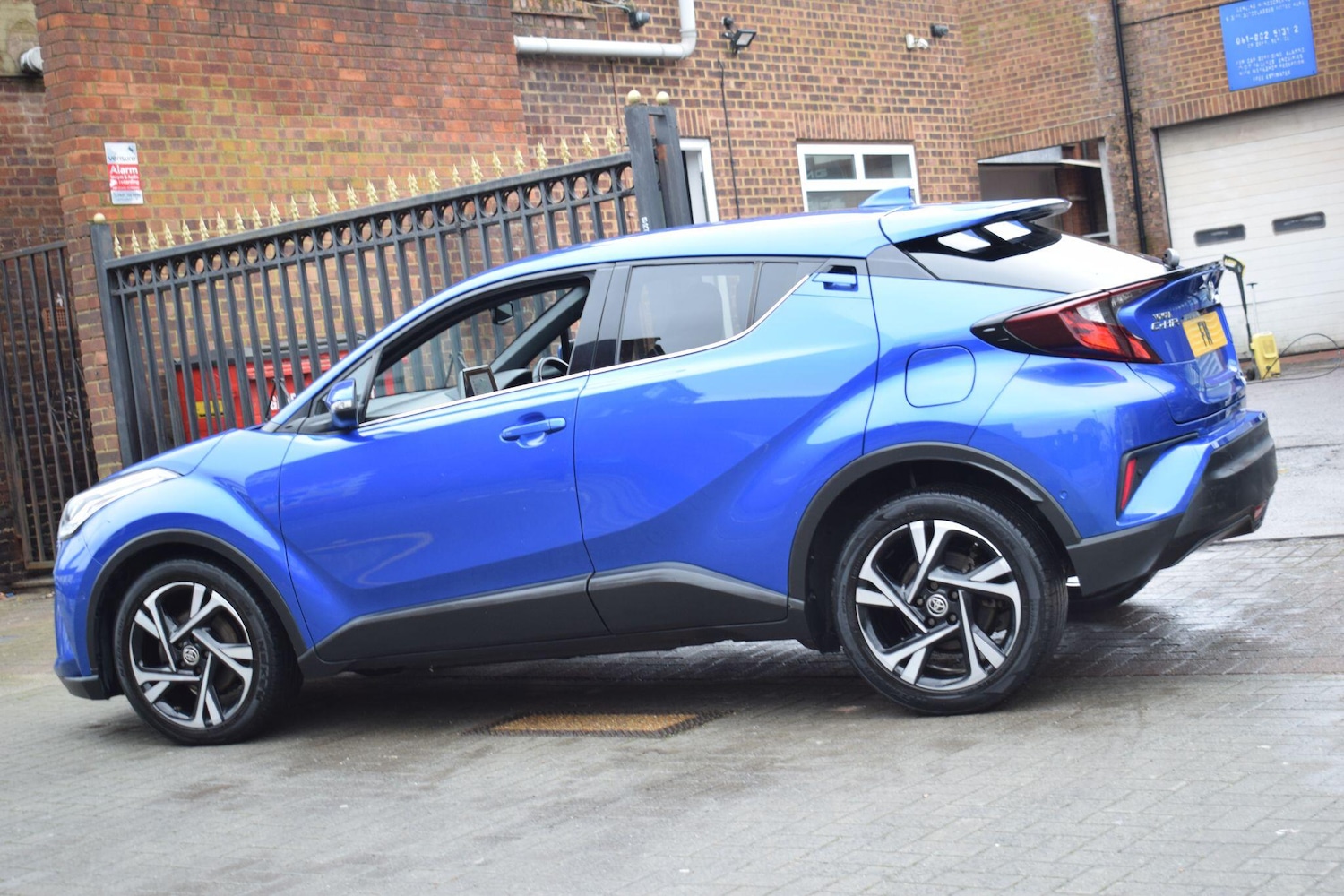 Used Toyota C-HR 2023 for sale - 77612538: Photo 36
