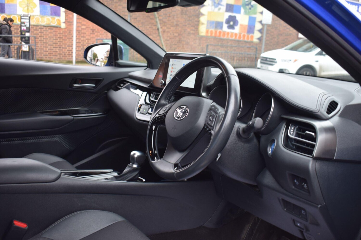 Used Toyota C-HR 2023 for sale - 77612538: Photo 41