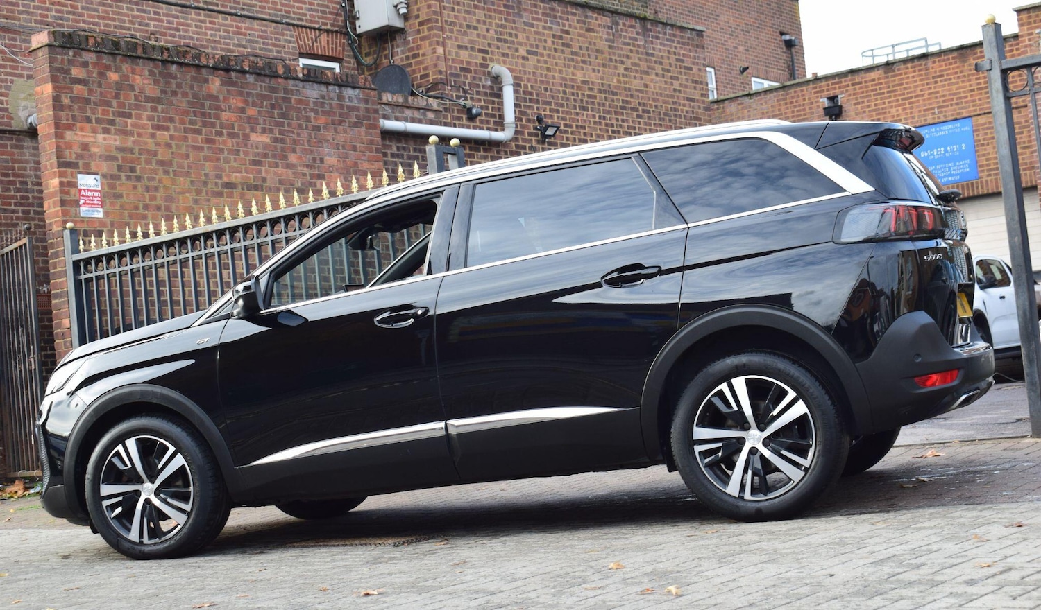 Used Peugeot 5008 2022 for sale - 76361013: Photo 12