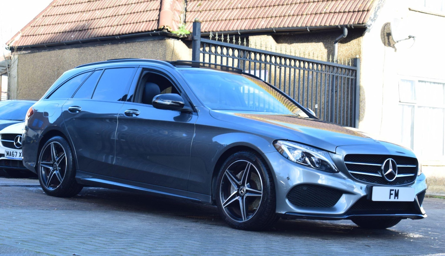 Used Mercedes-Benz C Class 2018 for sale - 77057465: Photo 32