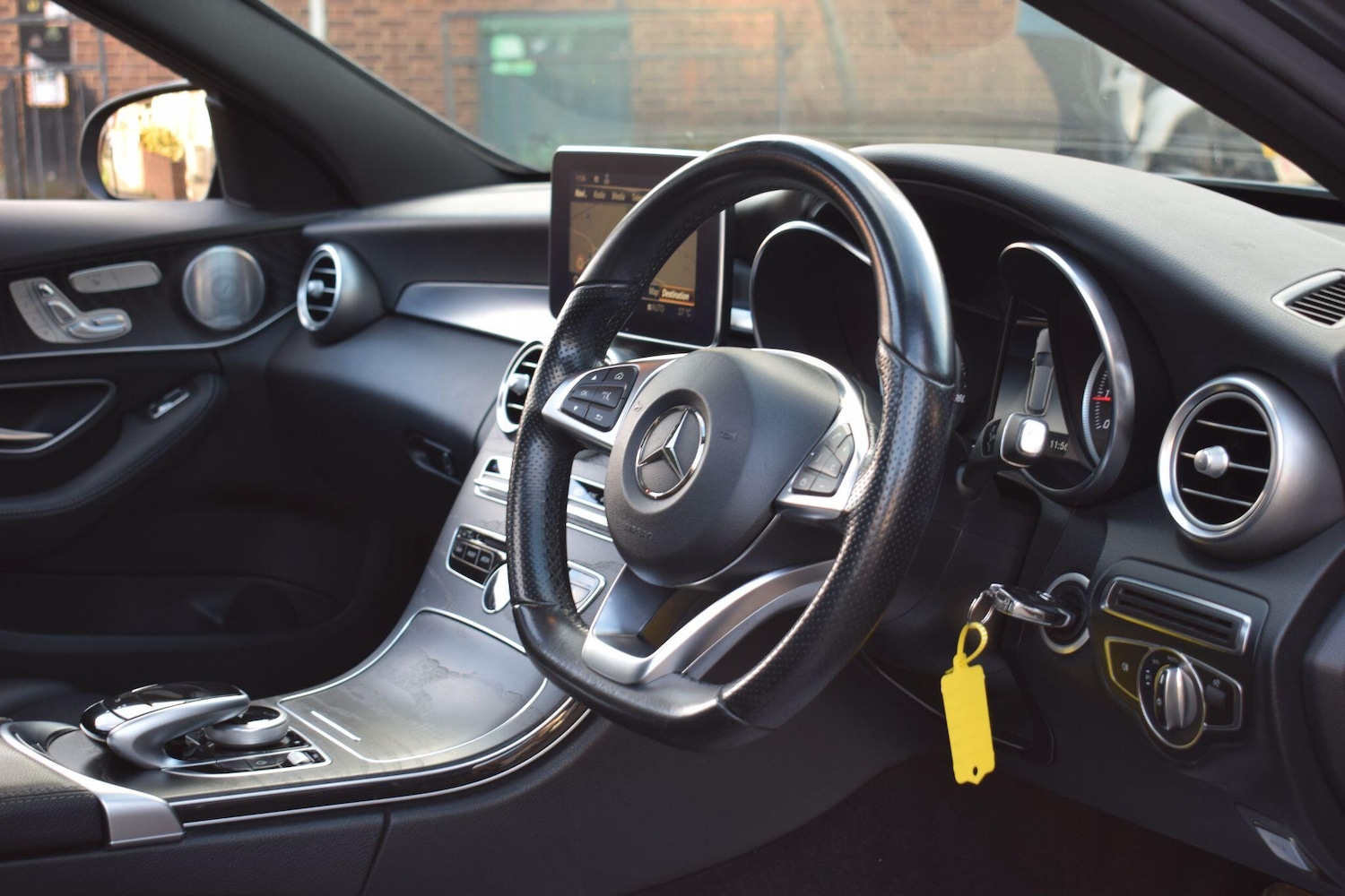 Used Mercedes-Benz C Class 2018 for sale - 77057465: Photo 5