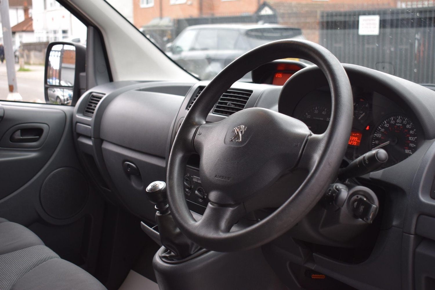 Used Peugeot Expert Tepee 2016 for sale - 76613094: Photo 5