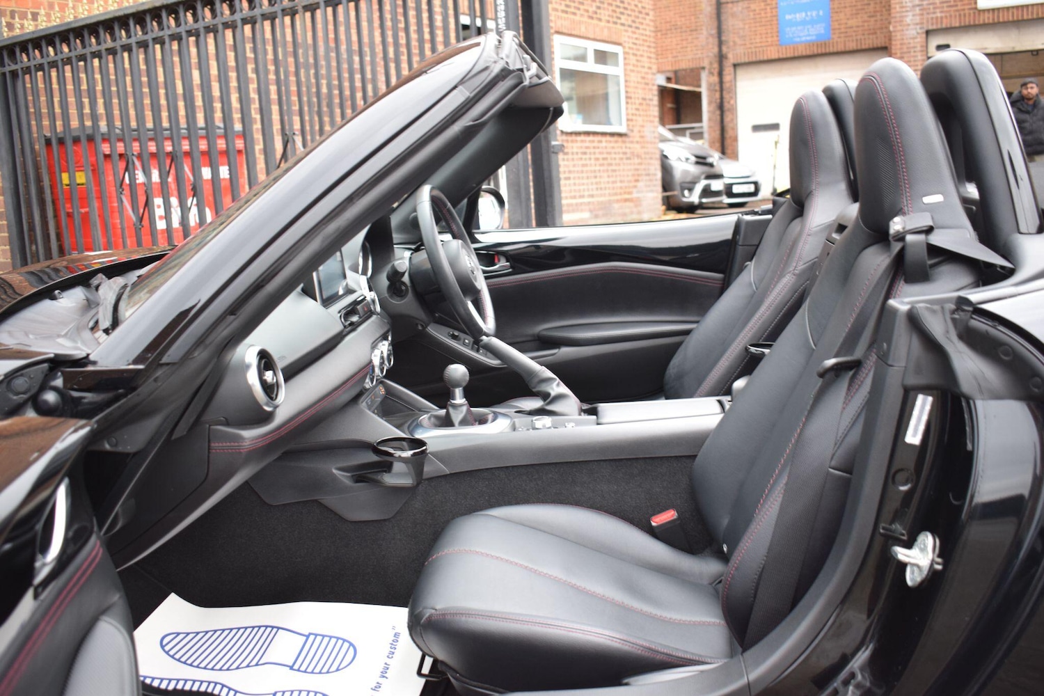 Used Mazda MX-5 2018 for sale - 76512838: Photo 9