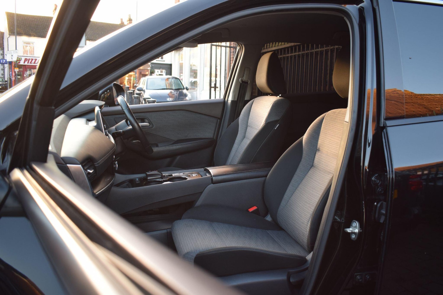 Used Nissan X-Trail for sale - 77016222: Photo 17