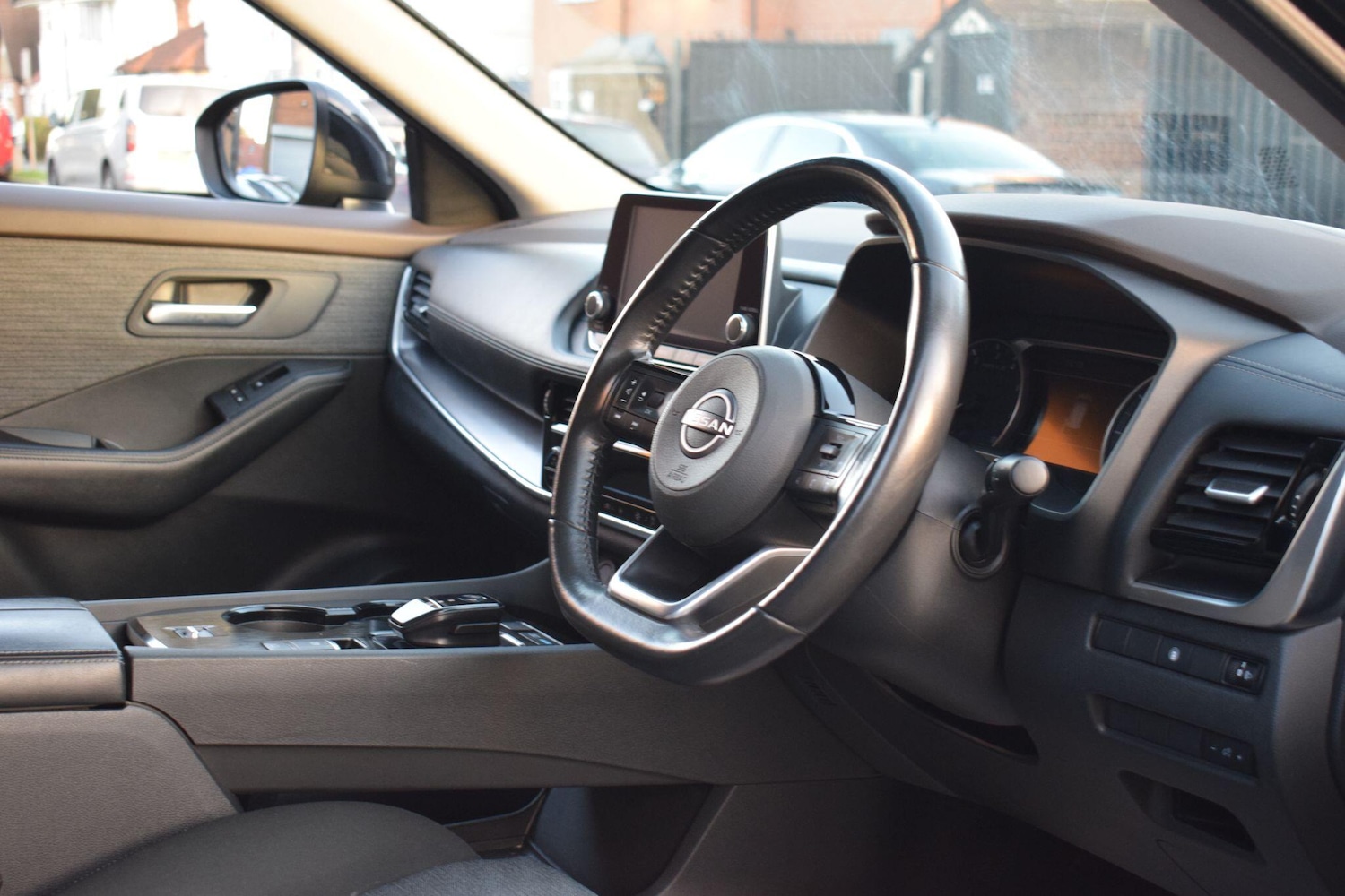 Used Nissan X-Trail for sale - 77016222: Photo 23