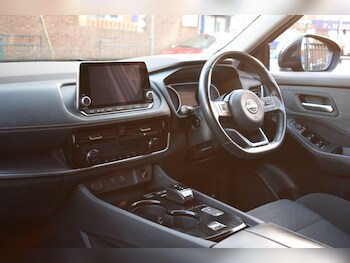 Used Nissan X-Trail 2023 for sale - 77016222: Photo