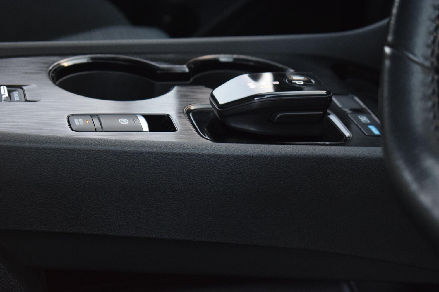 Used Nissan X-Trail for sale - 77016222: Photo 54