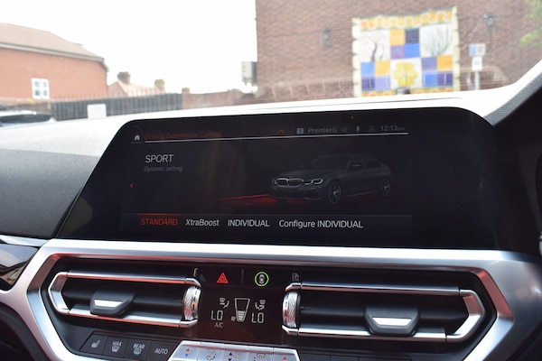 Used BMW 3 Series 2021 for sale - 75634279: Photo 32