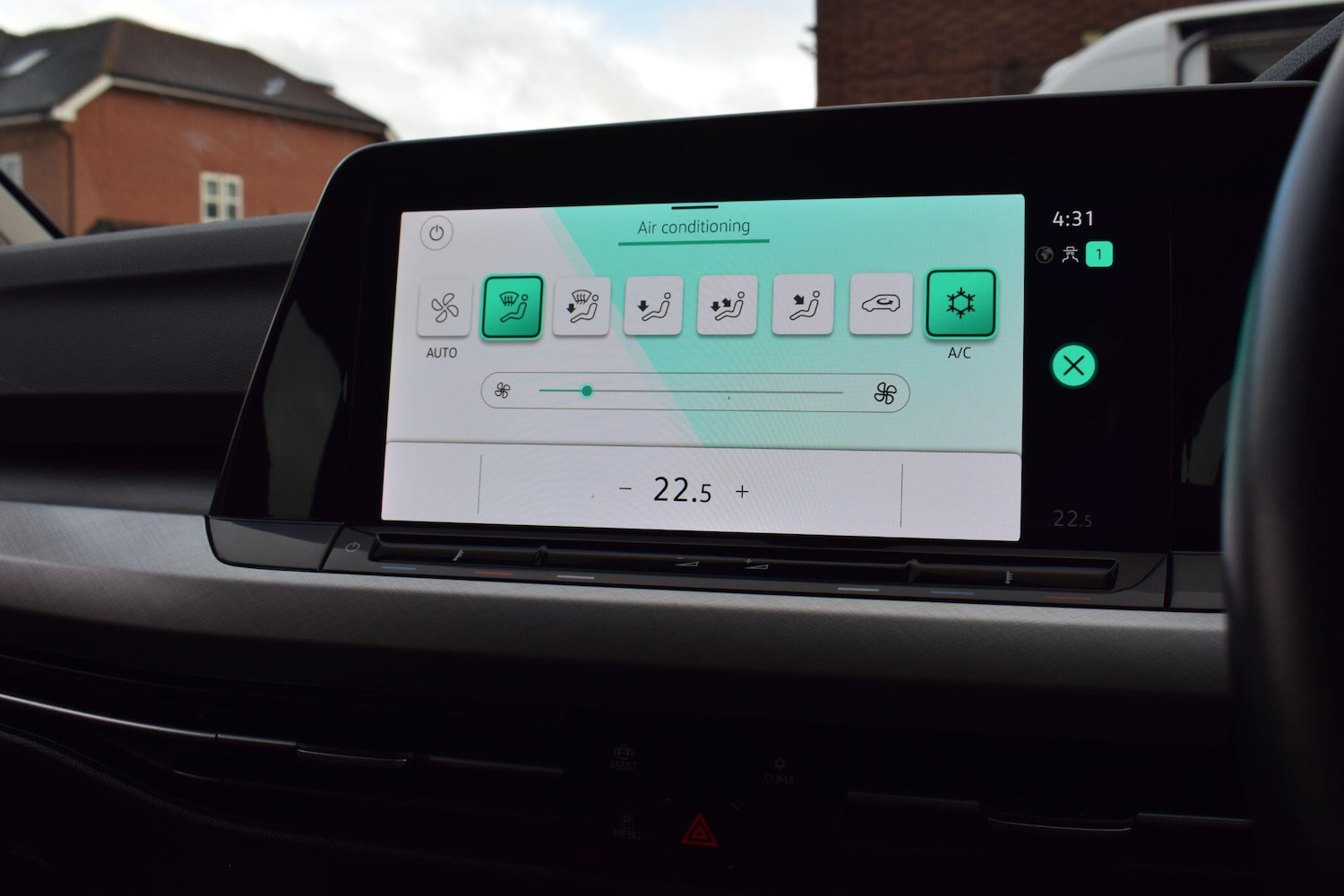 Used Volkswagen Golf 2023 for sale - 76325960: Photo 7