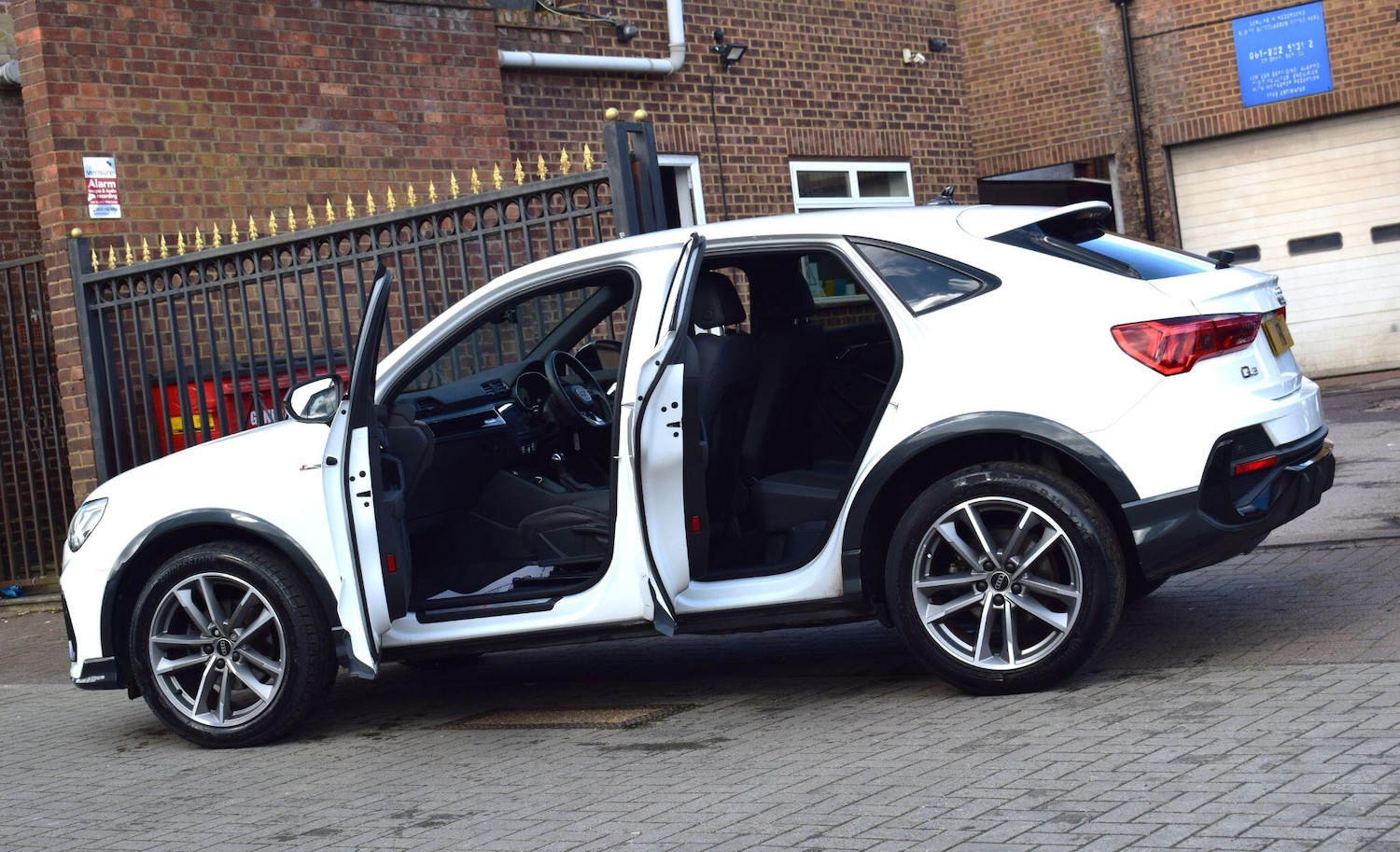 Used Audi Q3 2022 for sale - 77657463: Photo 11