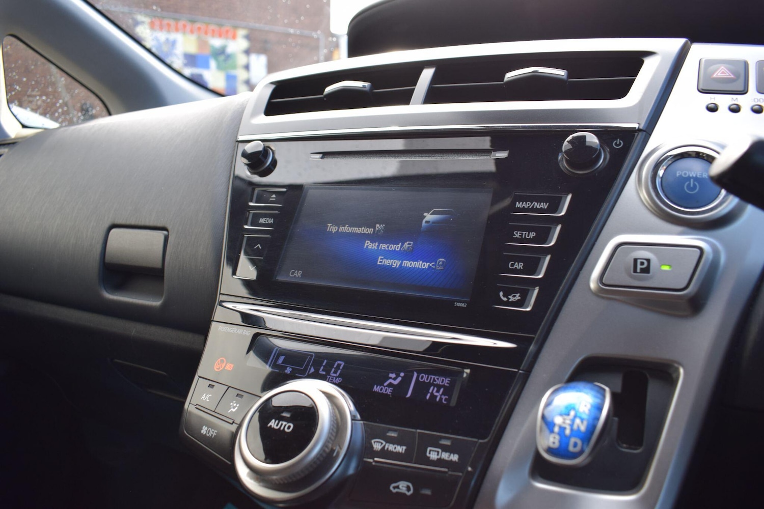 Used Toyota Prius+ 2020 for sale - 75928292: Photo 10