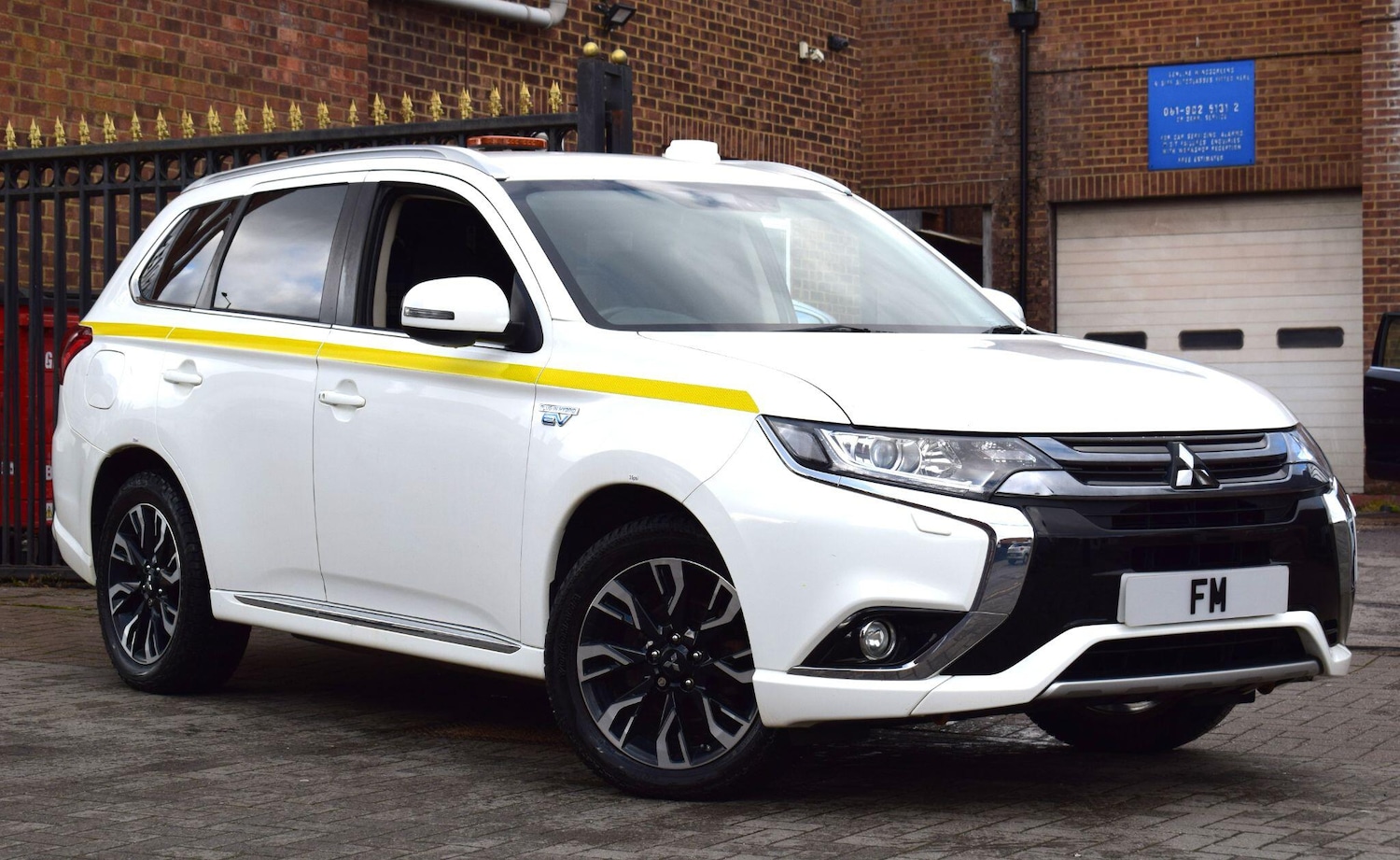 Used Mitsubishi Outlander 2018 for sale - 77840004: Photo 3