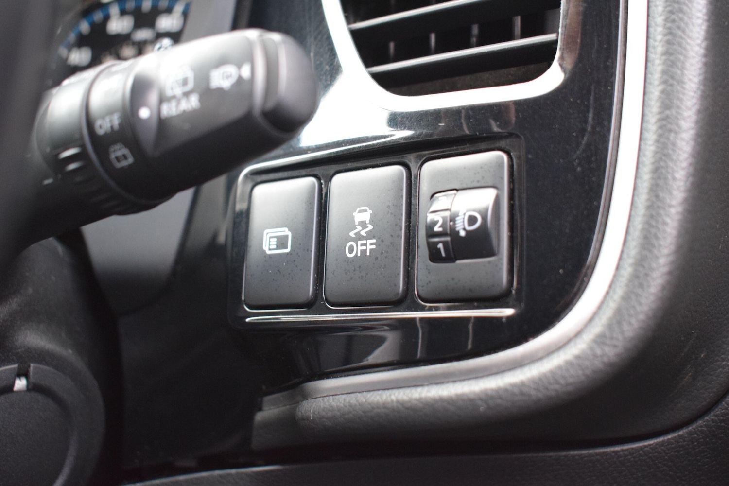 Used Mitsubishi Outlander 2018 for sale - 77840004: Photo 36