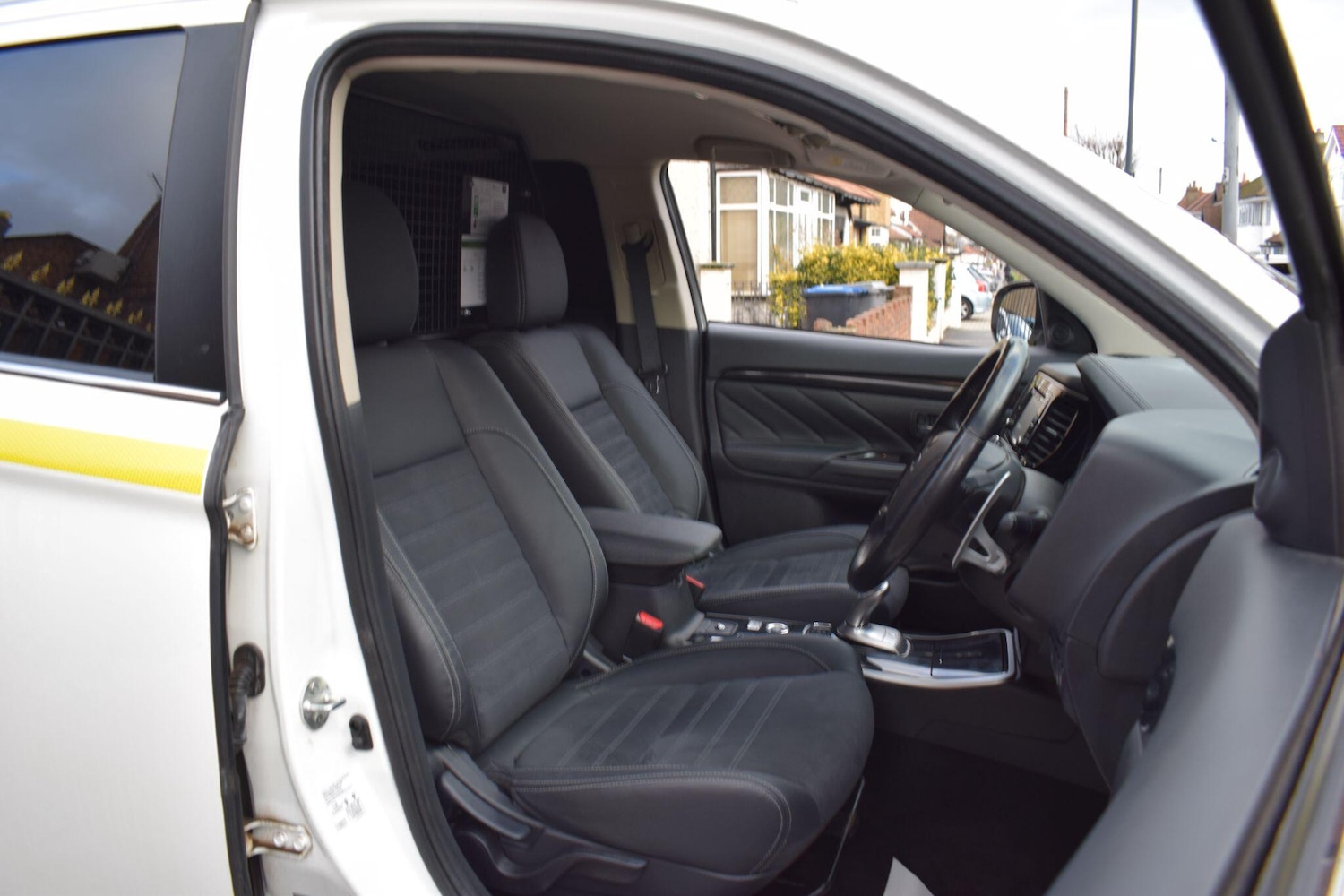 Used Mitsubishi Outlander 2018 for sale - 77840004: Photo 5