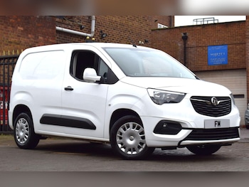 Vauxhall - Combo