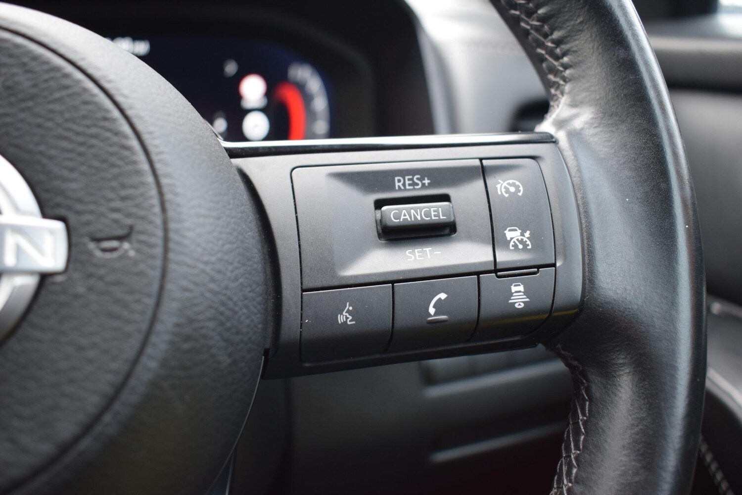 Used Nissan Qashqai for sale - 78156750: Photo 25