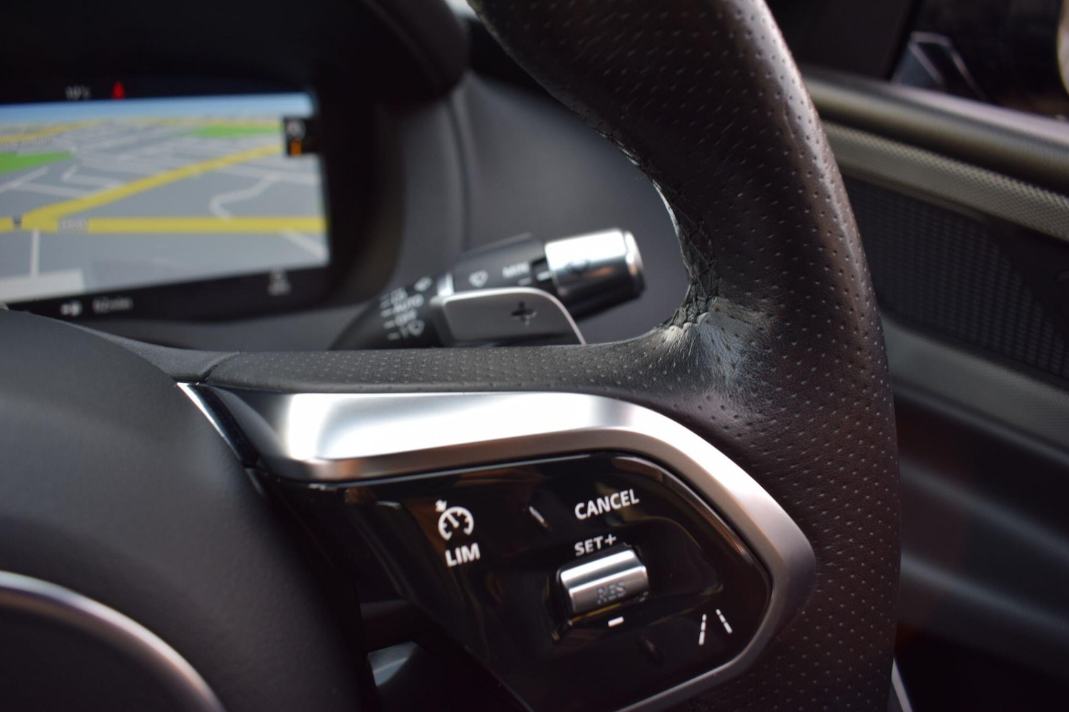 Used Jaguar XE 2020 for sale - 77029534: Photo 31