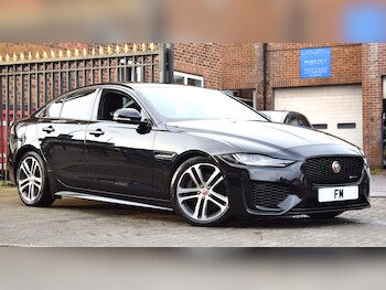 Used Jaguar XE 2020 for sale - 77029534: Photo