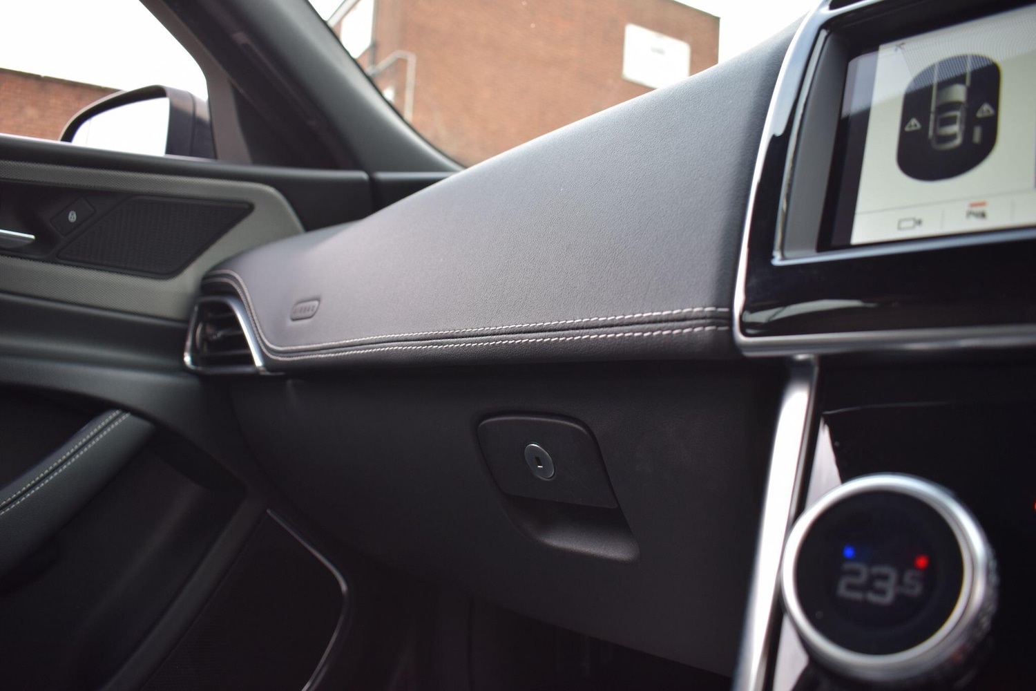 Used Jaguar XE 2020 for sale - 77029534: Photo 54