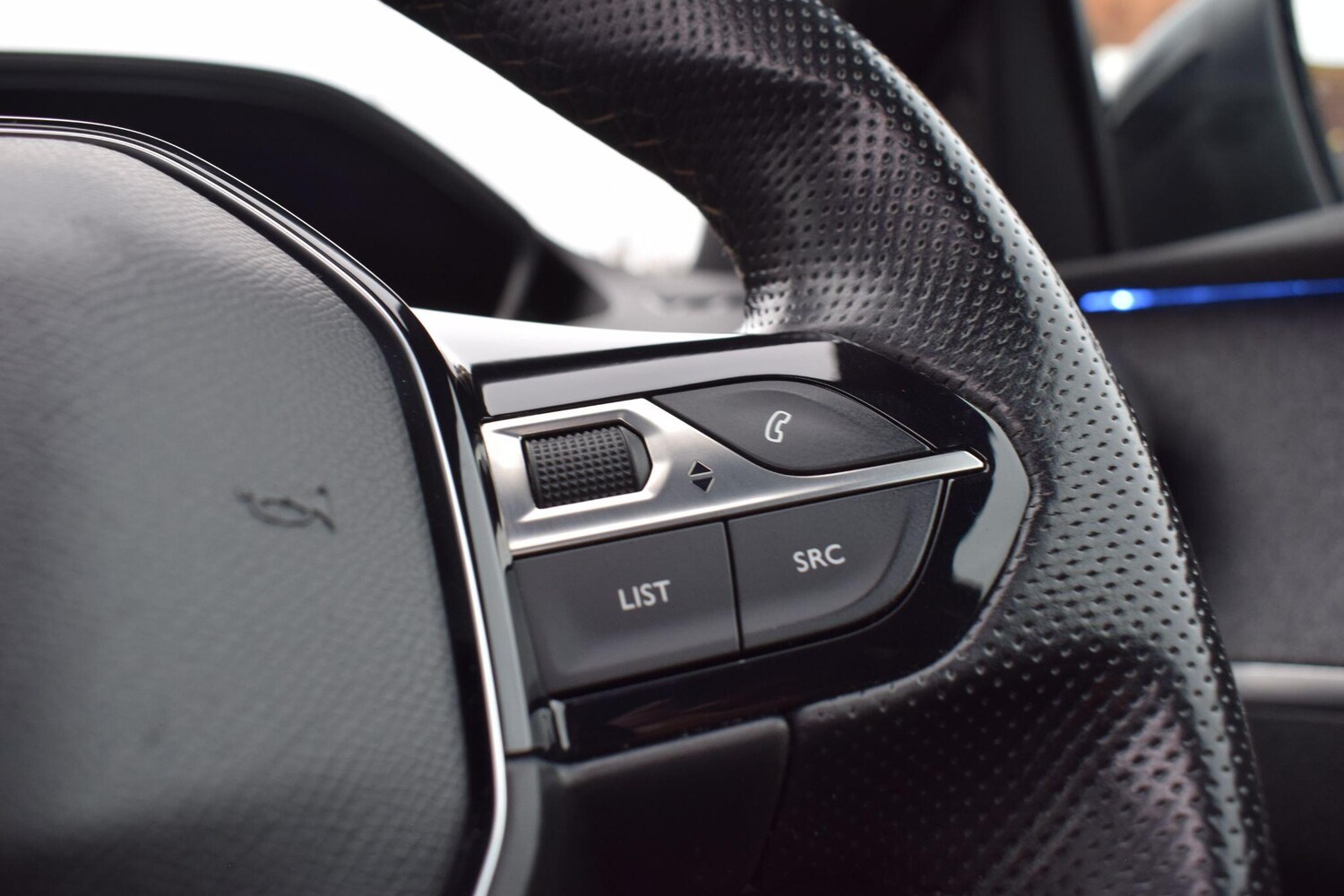 Used Peugeot 5008 2019 for sale - 76238905: Photo 42