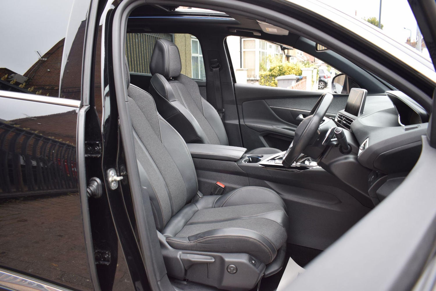 Used Peugeot 5008 2019 for sale - 76238905: Photo 7