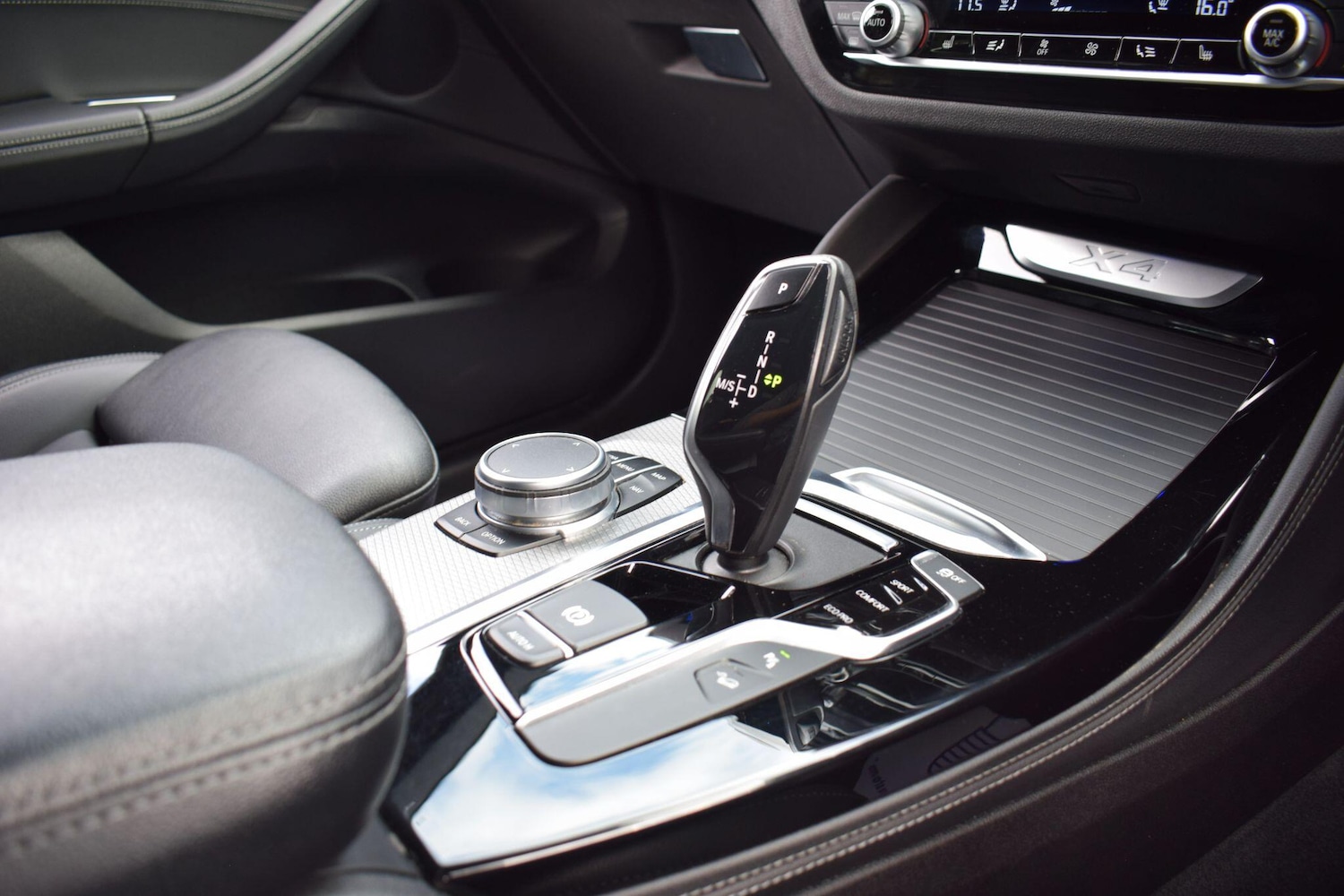 Used BMW X4 for sale - 77737920: Photo 25