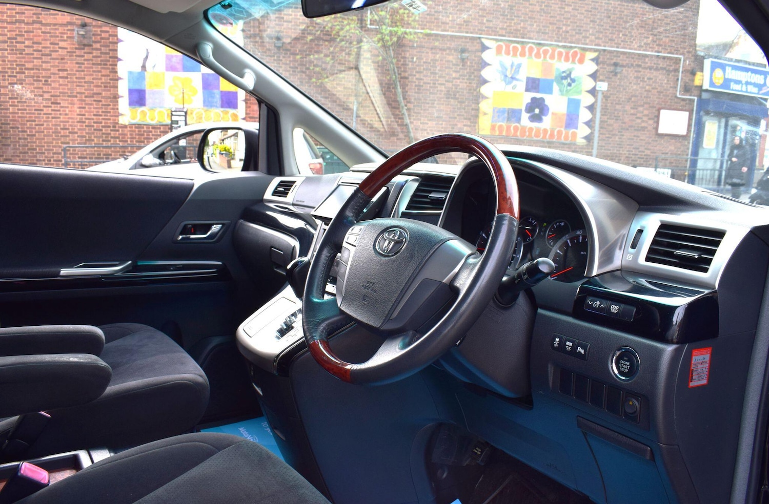 Used Toyota Alphard 2022 for sale - 78185143: Photo 5