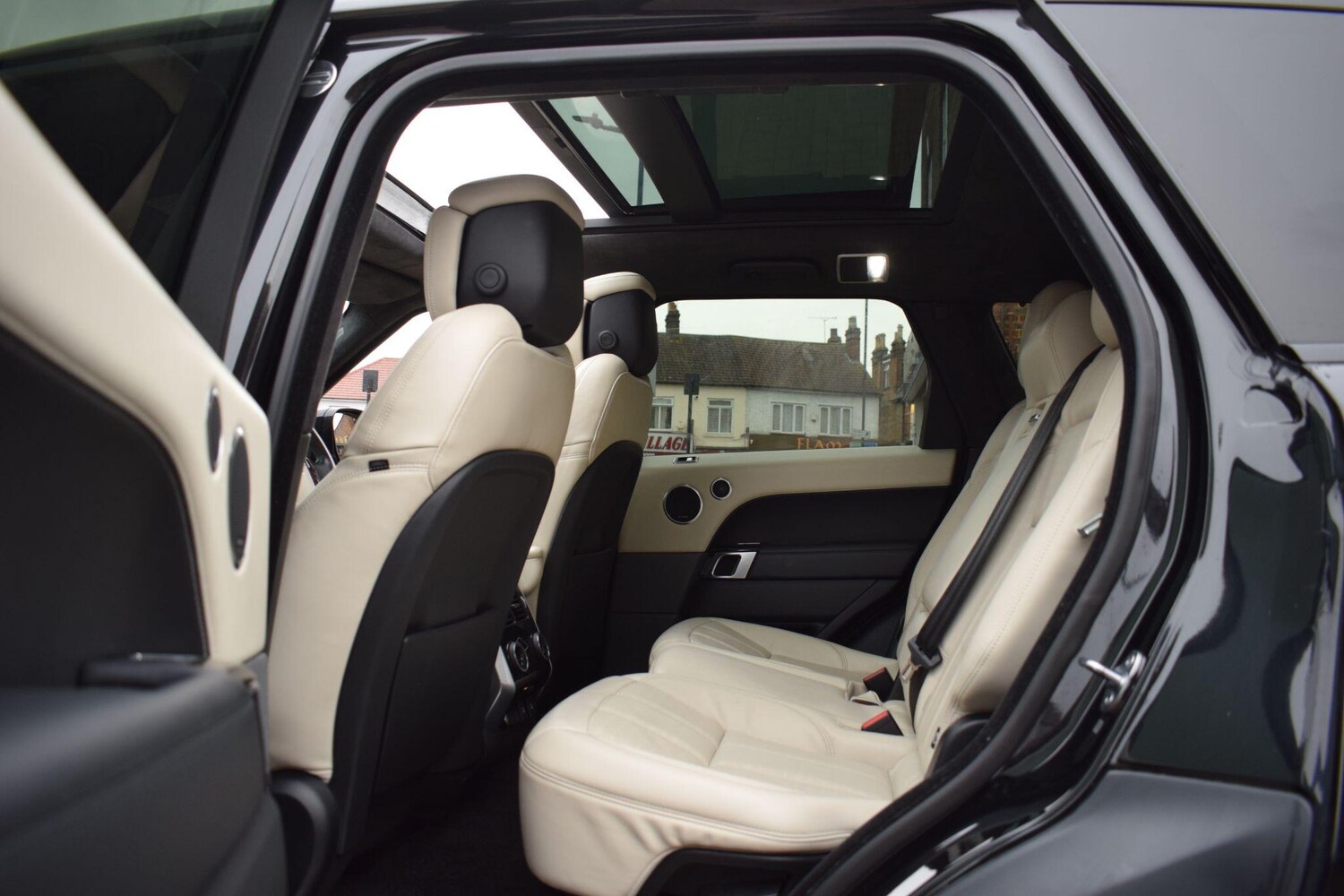 Used Land Rover Range Rover Sport 2019 for sale - 77645999: Photo 16