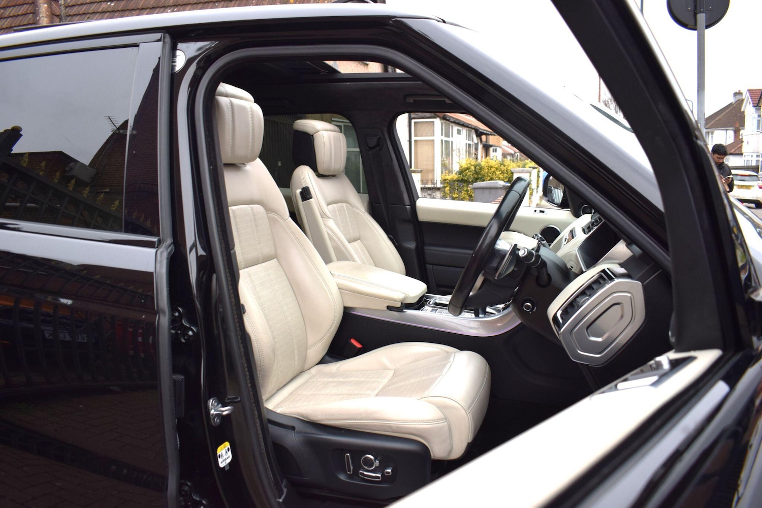 Used Land Rover Range Rover Sport 2019 for sale - 77645999: Photo 6