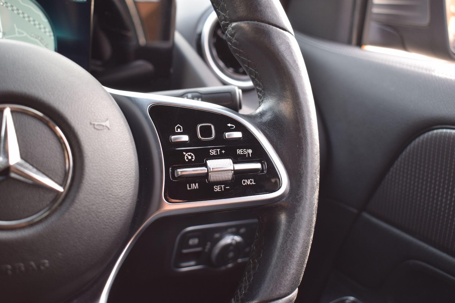 Used Mercedes-Benz GLA for sale - 77970683: Photo 27