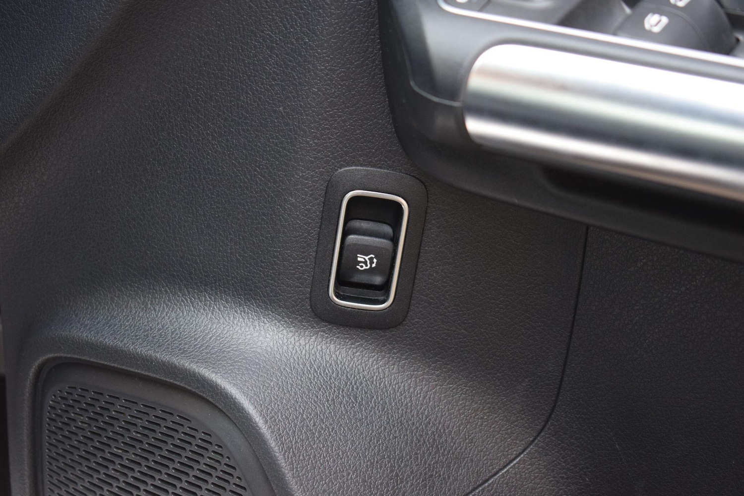 Used Mercedes-Benz GLA for sale - 77970683: Photo 43