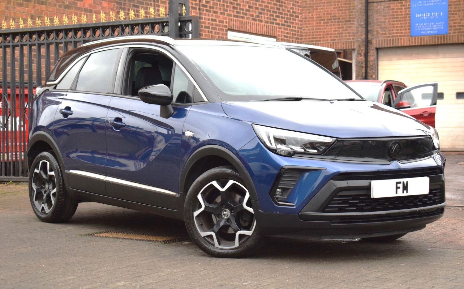 Used Vauxhall Crossland 2022 for sale - 76964744: Photo 1