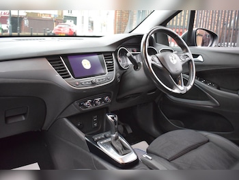 Used Vauxhall Crossland 2022 for sale - 76964744: Photo