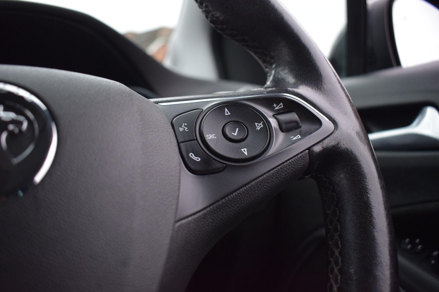 Used Vauxhall Crossland 2022 for sale - 76964744: Photo 33