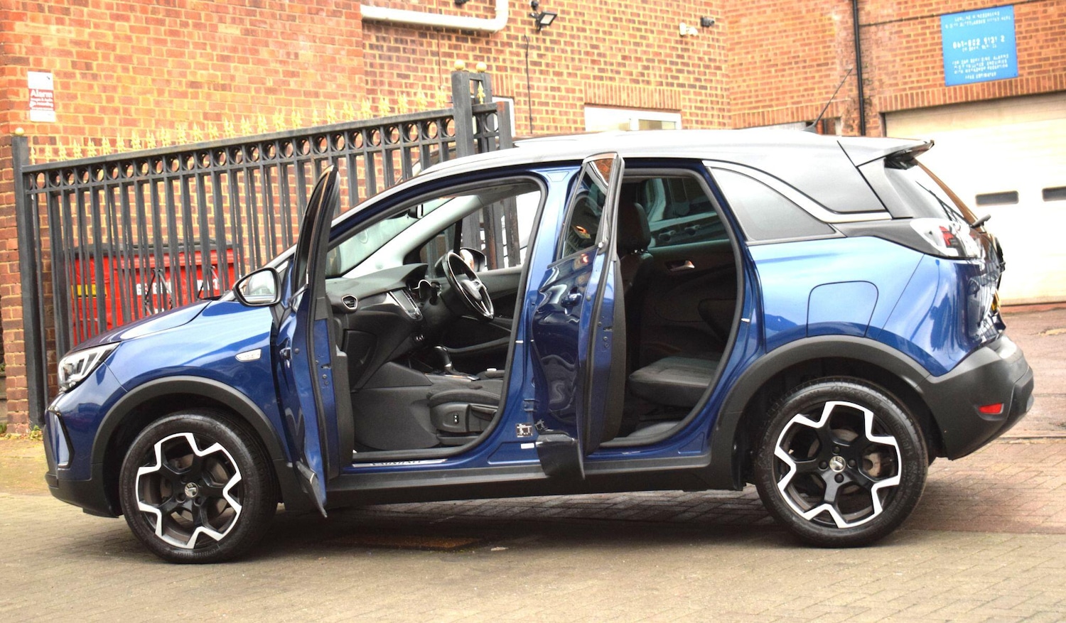 Used Vauxhall Crossland 2022 for sale - 76964744: Photo 9