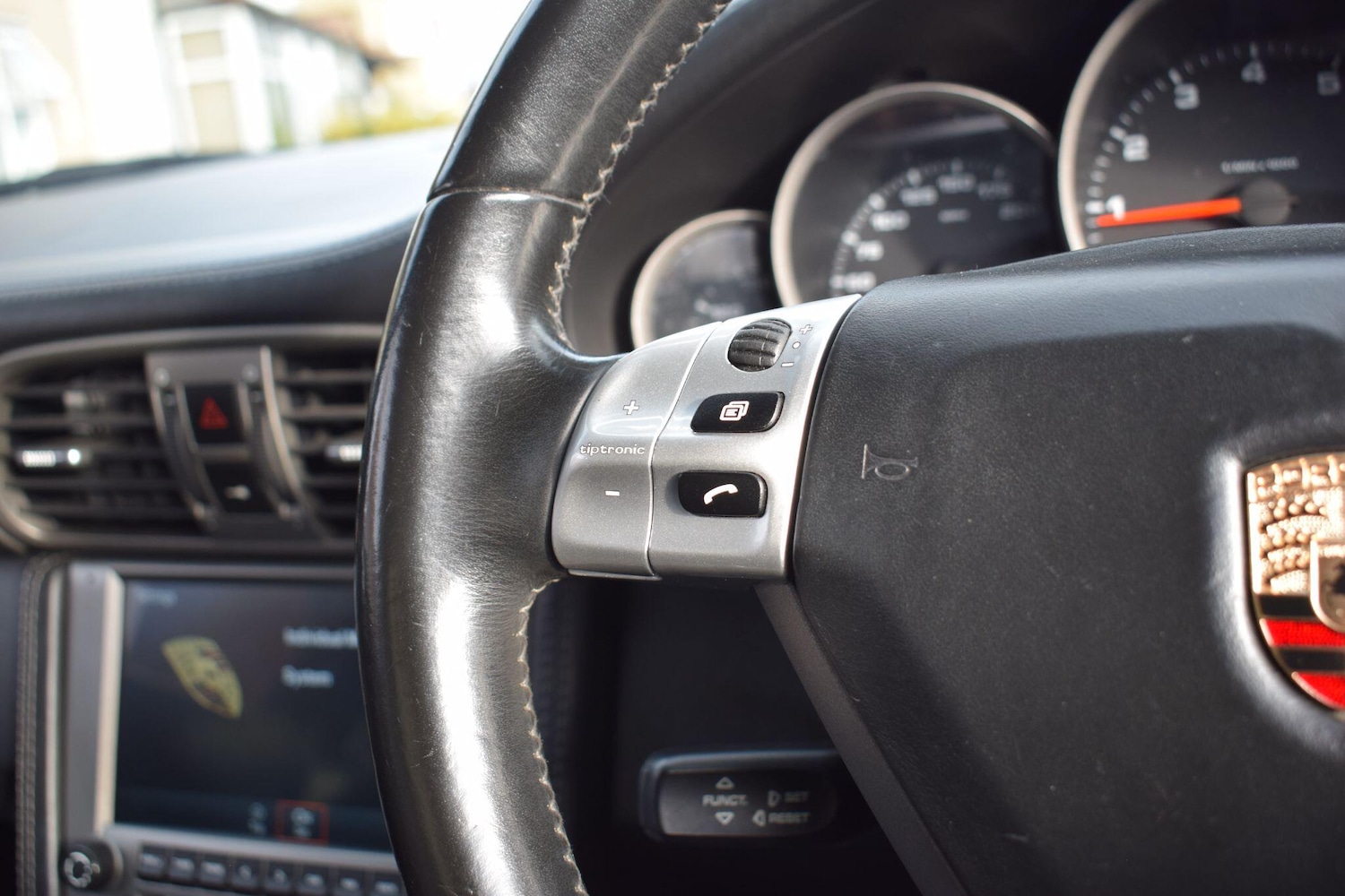 Used Porsche 911 for sale - 76512753: Photo 34