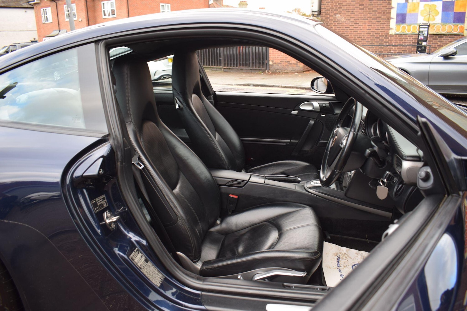 Used Porsche 911 for sale - 76512753: Photo 5