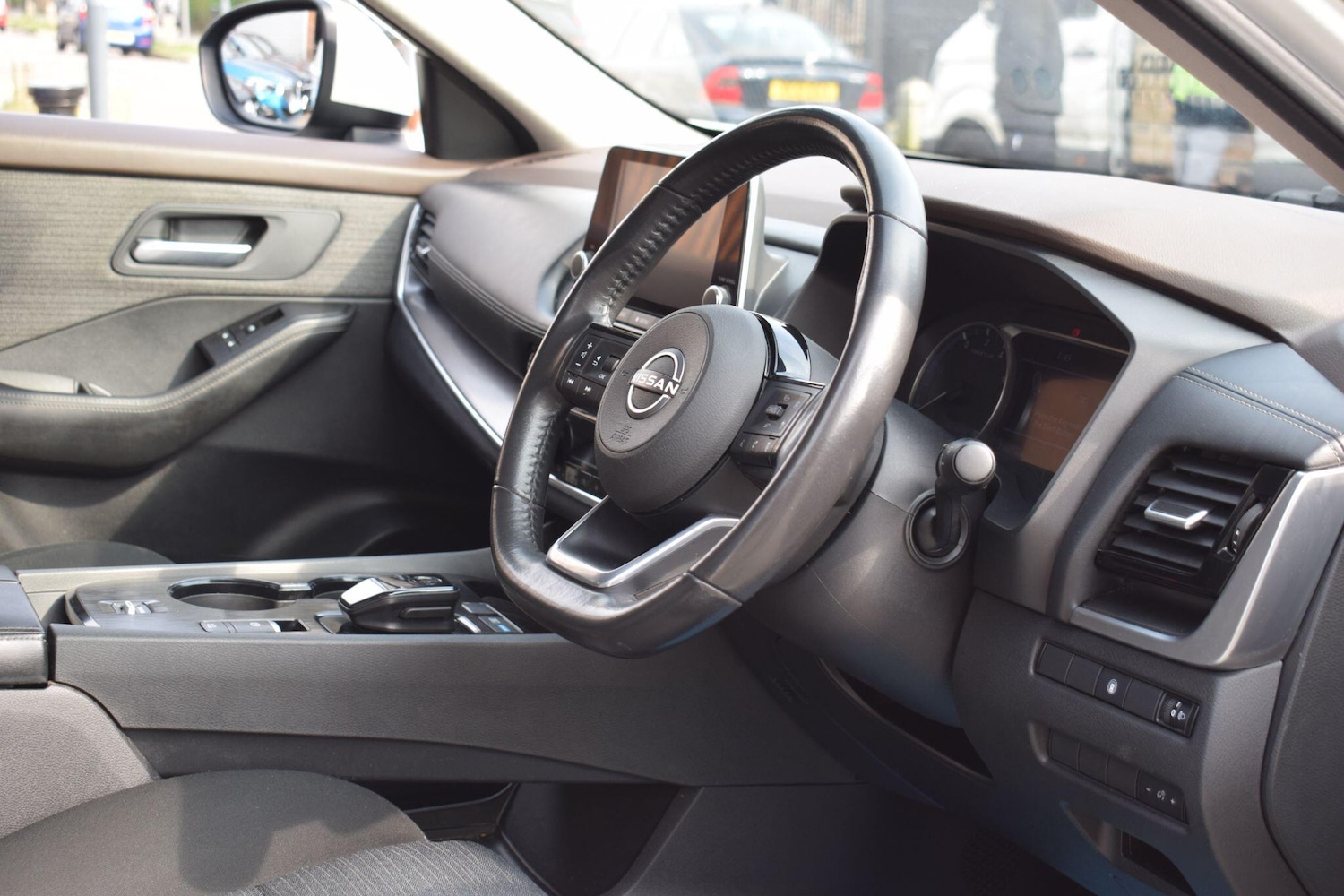 Used Nissan X-Trail 2023 for sale - 77993040: Photo 5