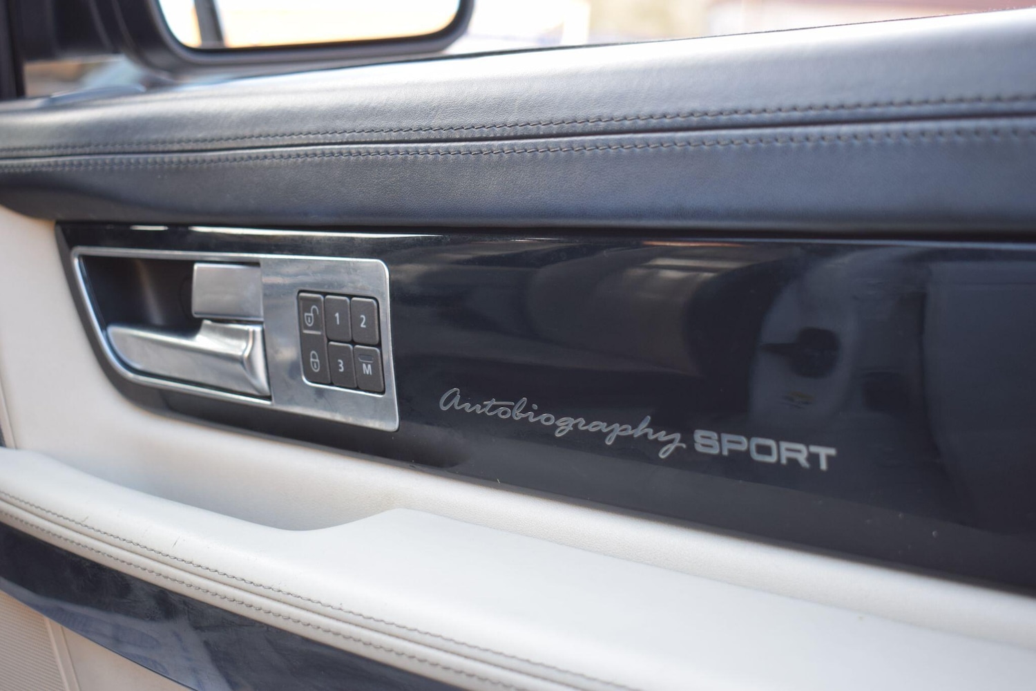 Used Land Rover Range Rover Sport 2011 for sale - 77081794: Photo 10