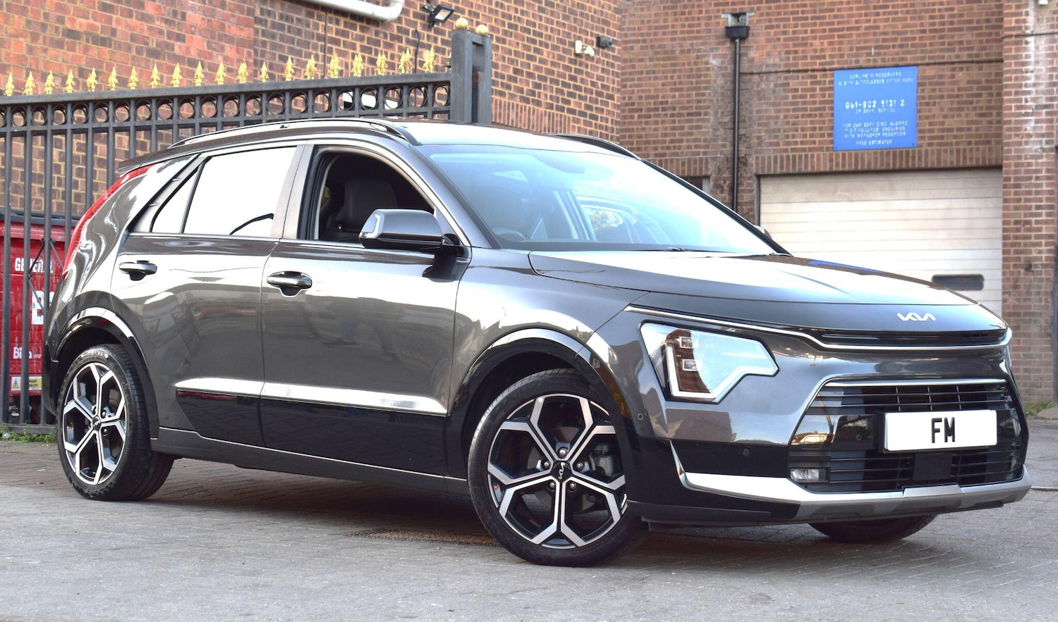 Used Kia Niro 2023 for sale - 76072746: Photo 1