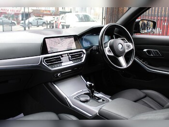Used BMW 3 Series 2022 for sale - 78492540: Photo