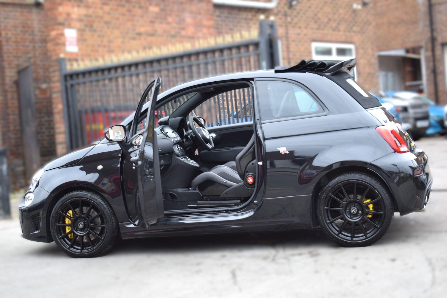 Used Abarth 695 2024 for sale - 76294715: Photo 13