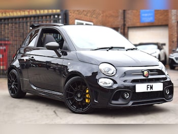 Used Abarth 695 2024 for sale - 76294715: Photo