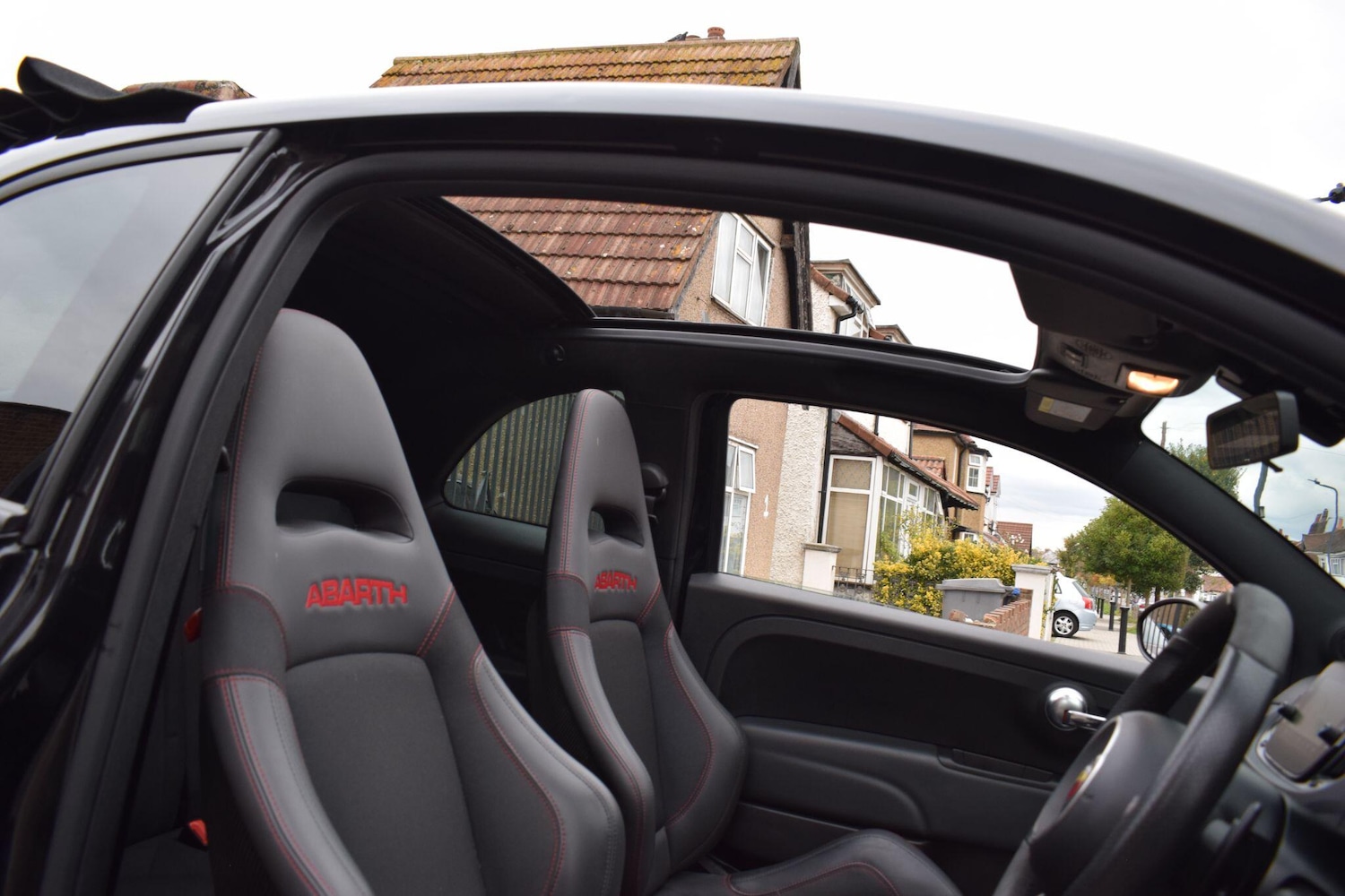 Used Abarth 695 2024 for sale - 76294715: Photo 24