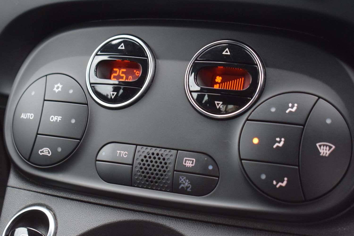 Used Abarth 695 2024 for sale - 76294715: Photo 32