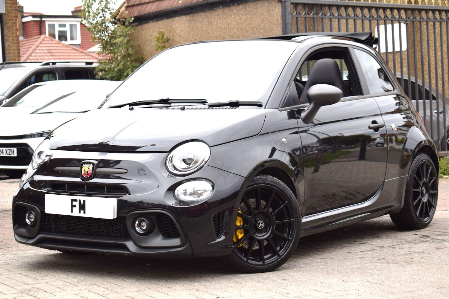 Used Abarth 695 2024 for sale - 76294715: Photo 6